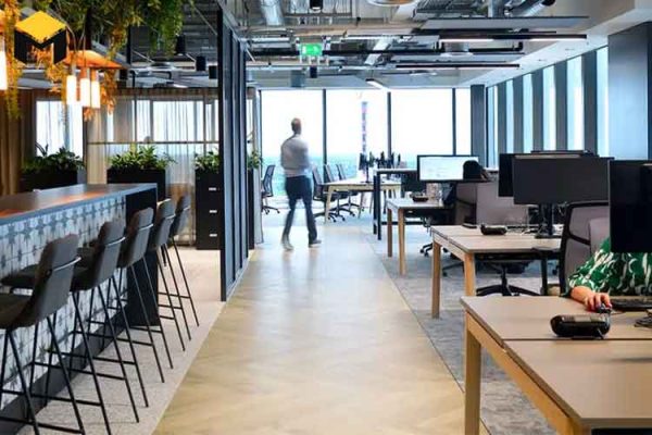 طراحی کافی‌ بار اداری