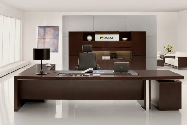 executive-desk-for-office-in-Dubai