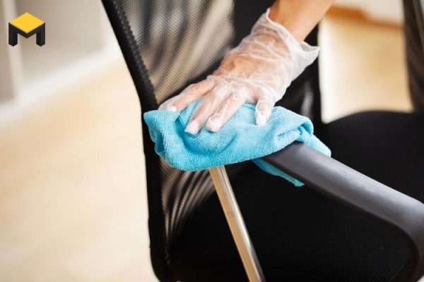 تمیز کردن مبلمان اداری