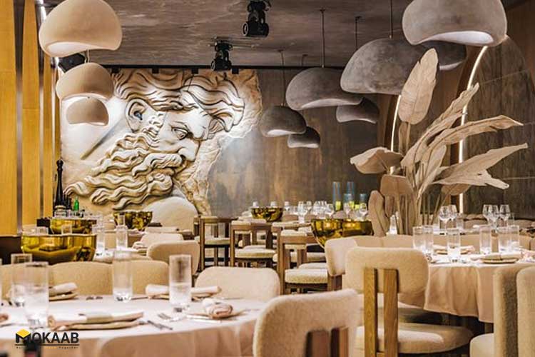 اهمیت چیدمان میز و صندلی در انواع رستوران