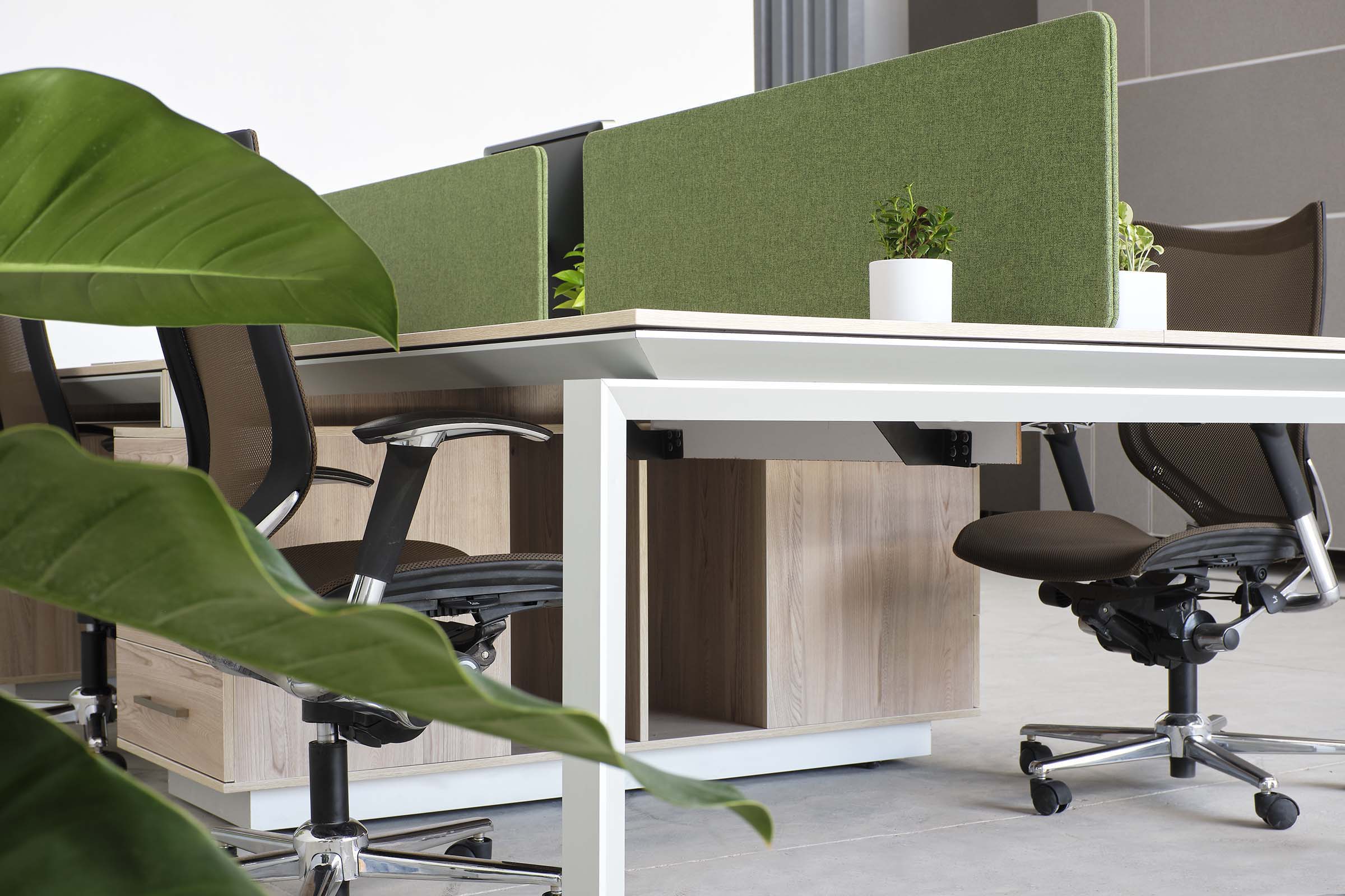 خرید میز کارگروهی