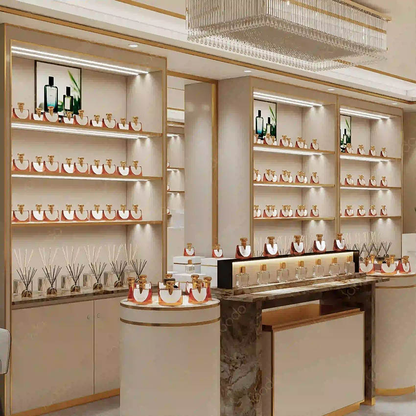 رنگ مناسب در دکور مغازه عطر فروشی