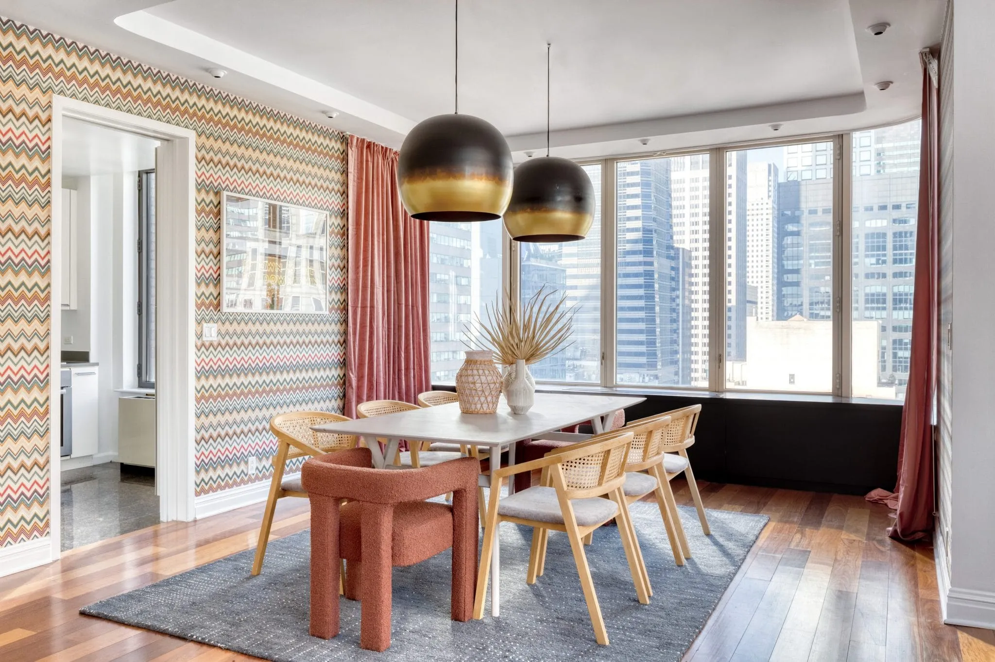 ۹. هنر دیجیتال در فضای داخلی منزل